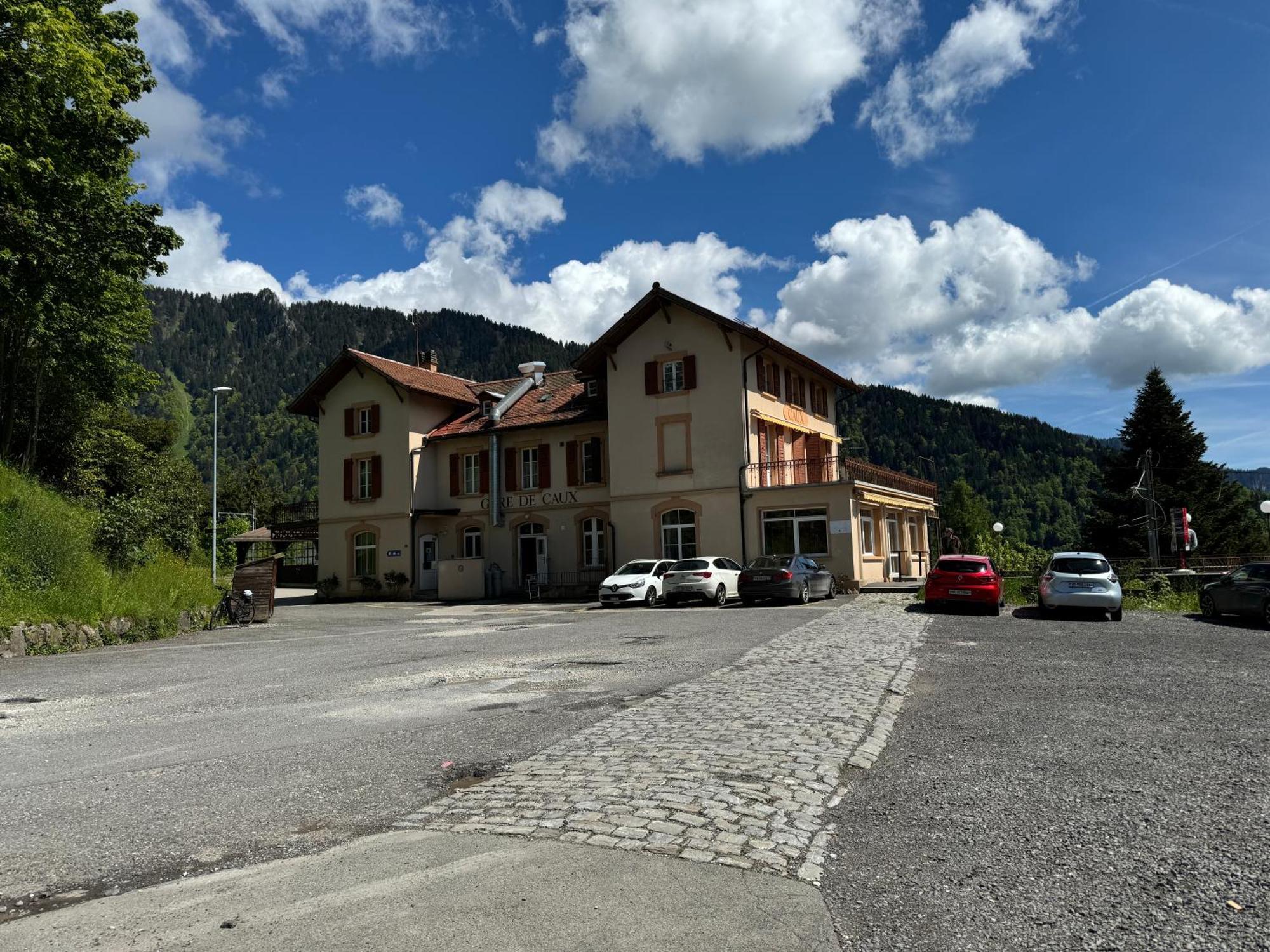 Hotel Buffet de la gare à Montreux Extérieur photo