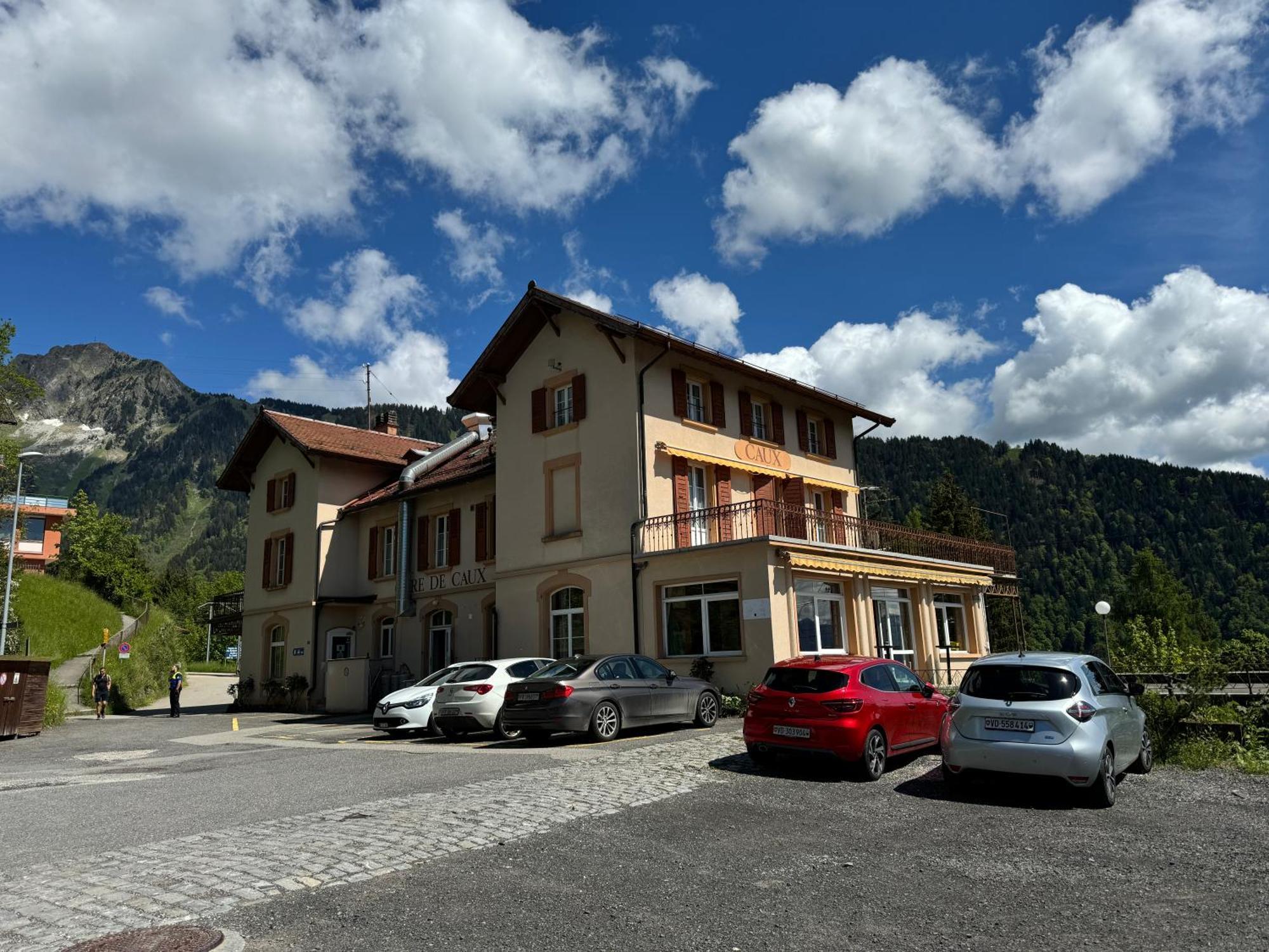 Hotel Buffet de la gare à Montreux Extérieur photo
